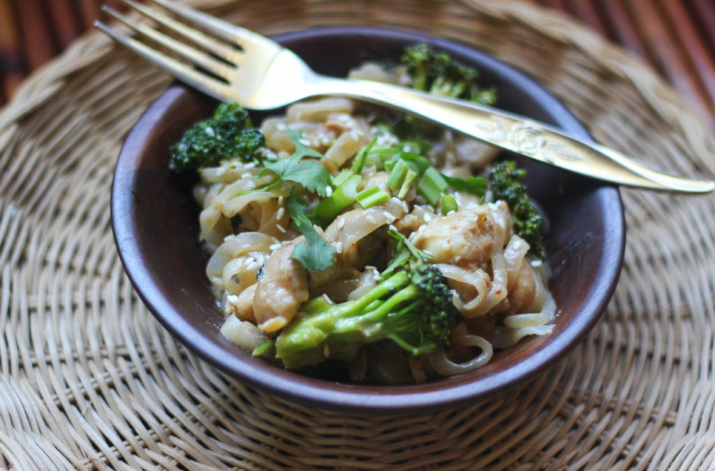 Shirataki Noodles With Peanut Sauce Keto, Low Carb, LCHF