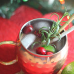 This keto moscow mule is zero carbs and the perfect low carb alcoholic drink for Christmas. Enjoy this sugar free cocktail guilt free because it is a zero carb alcoholic drink! This Christmas Keto Cocktail will keep you happy and warm on a cold night. Happy Keto Christmas!