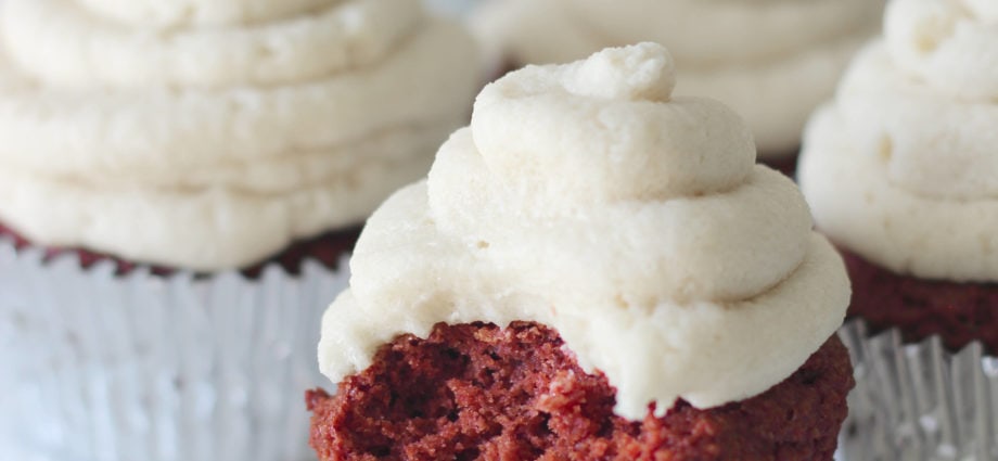 Red Velvet Cupcakes Recipe  Zero Calorie Sweetener & Sugar